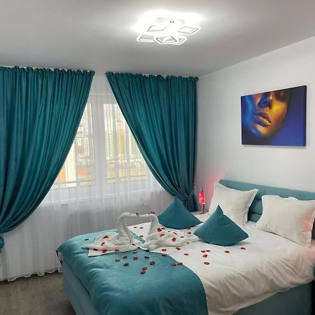 Apartamente Lux Sya Residence Braşov Esterno foto