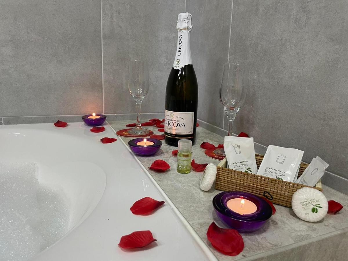 Apartamente Lux Sya Residence Braşov Esterno foto