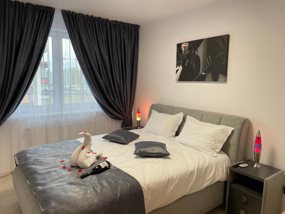 Apartamente Lux Sya Residence Braşov Esterno foto